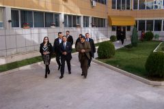 Ambasadori Amerikan Donald Lu viziton Universitetin e Elbasan, Uniel