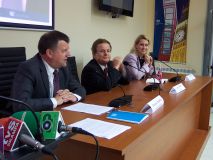 Ambasadori Britanik vizitë në Universitetin e Elbasanit