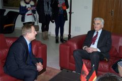 Ambasadori Helmut Hoffman takon Rektorin Liman Varoshi, Uniel