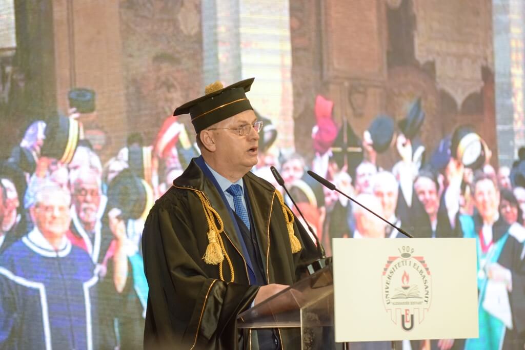 Fjala e Rektorit të Universitetit të Elbasanit “Aleksandër Xhuvani”, prof. dr. Skender Topi, në ceremoninë e diplomimit të studentëve, viti akademik 2018-2019, Uniel