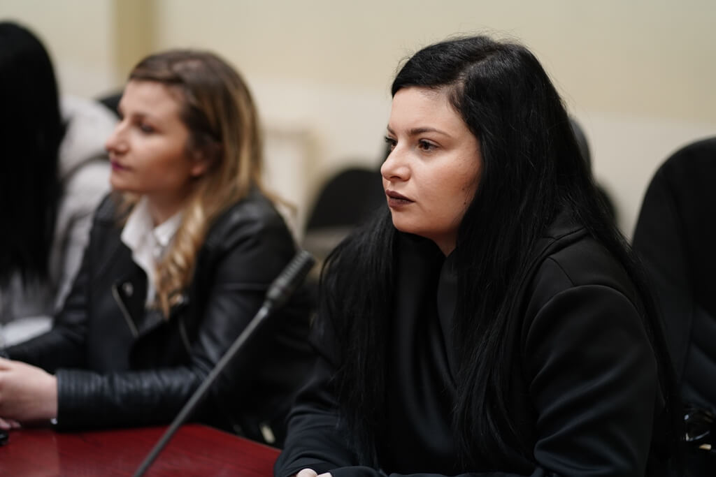 Finalizimi i programit të praktikave të punësimit në UE, Uniel