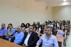 Parlamentarja suedeze takime dhe leksion të hapur në Universitetin e Elbasanit, Uniel