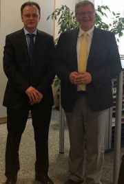 Rektori i Universitetit të Elbasanit Prof.Dr.Skënder Topi takon Rektorin e Akademisë së Formimit dhe Trajnimit të Mësuesve në Dillingen të Gjermanisë, Uniel