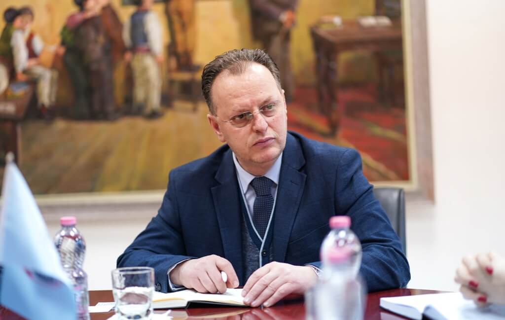 Rektori i Universitetit të Elbasanit, prof. dr. Skender Topi, takim me ambasadoren e Malit të Zi në Shqipëri, Uniel