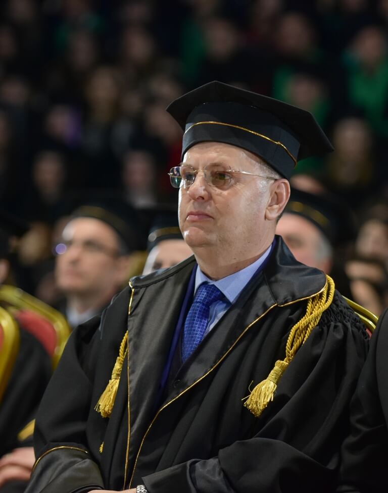 Universiteti i Elbasanit “Aleksandër Xhuvani” zhvilloi Ceremoninë e diplomimit të studentëve për vitin akademik 2018-2019, Uniel