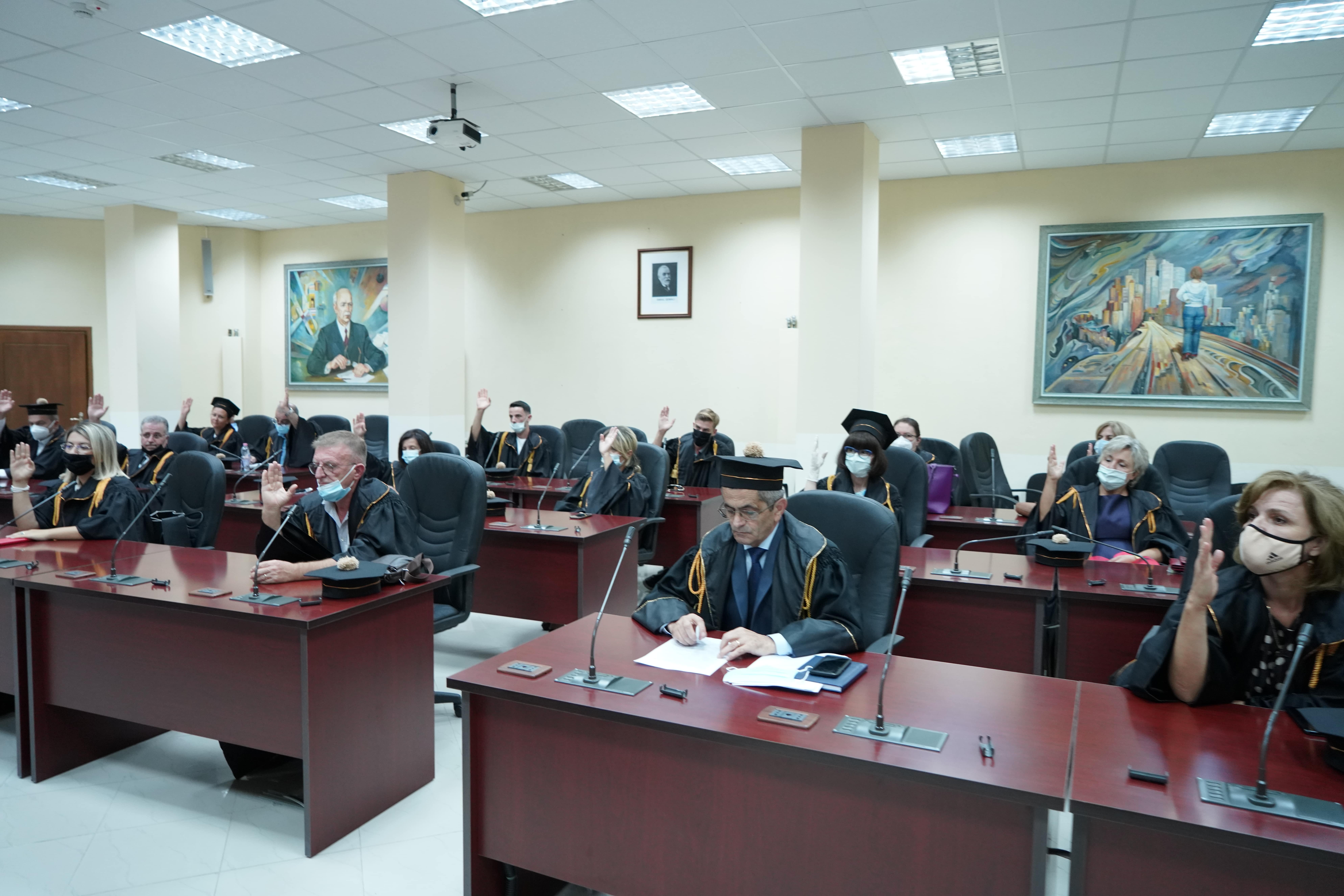 Konstituohet Senati akademik i Universitetit të Elbasanit “Aleksandër Xhuvani” për legjislaturën 2020-2024,UNIEL