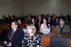 Ndahen titujt akademikë në UE ,Uniel