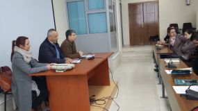 Takim i studentëve të psikologjisë me përfaqësues të Shoqatës Rinia,UNIEL