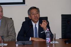 Ambasadori Amerikan Donald Lu viziton Universitetin e Elbasan, Uniel