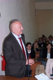KLSH takim në UE mbi auditimin e performancës, Uniel
