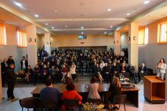 Ministri i Drejtësisë Znj.Etilda Gjonaj zhvillon bashkëbisedim me studentët dhe stafin akademik të FE ,UNIEL