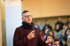Ministri i Drejtësisë Znj.Etilda Gjonaj zhvillon bashkëbisedim me studentët dhe stafin akademik të FE ,UNIEL