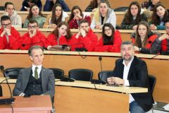 Zv. Kryetari i Gjysmëhënës së Kuqe Turke, Ismail Hakkı Turunç, vizitë në Universitetin e Elbasanit ,UNIEL