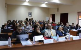 Organizohet në Universitetin e Elbasanit “Aleksandër Xhuvani”, konferenca e tretë ndërkombëtare “Arritjet dhe sfidat e punonjësit social në Shqipëri” ,UNIEL