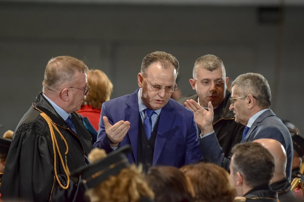 Fjala e Rektorit të Universitetit të Elbasanit “Aleksandër Xhuvani”, prof. dr. Skender Topi, në ceremoninë e diplomimit të studentëve, viti akademik 2018-2019, Uniel