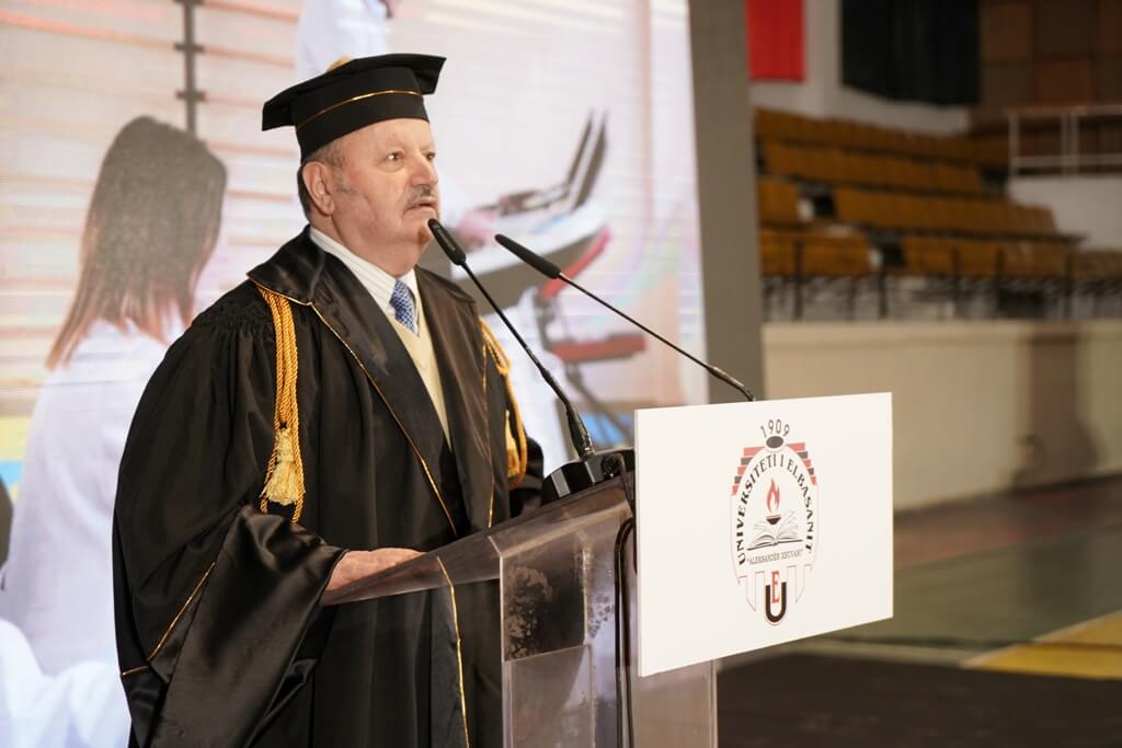 Universiteti i Elbasanit “Aleksandër Xhuvani” zhvilloi Ceremoninë e diplomimit të studentëve për vitin akademik 2018-2019, Uniel