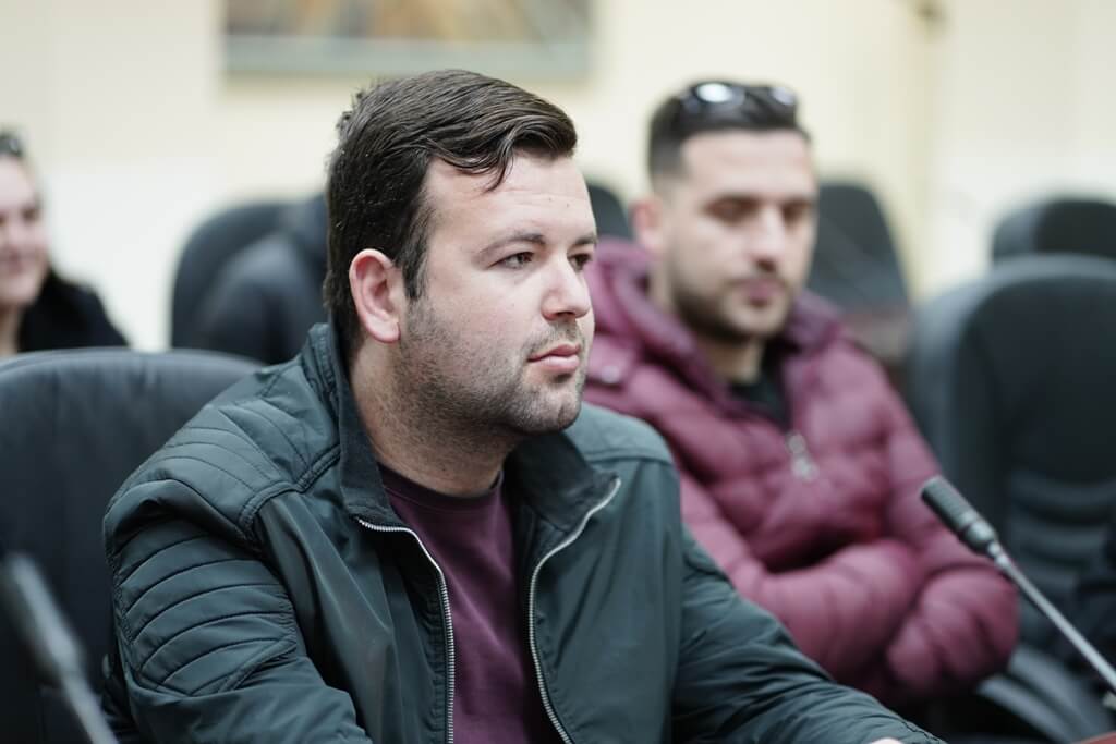 Finalizimi i programit të praktikave të punësimit në UE, Uniel