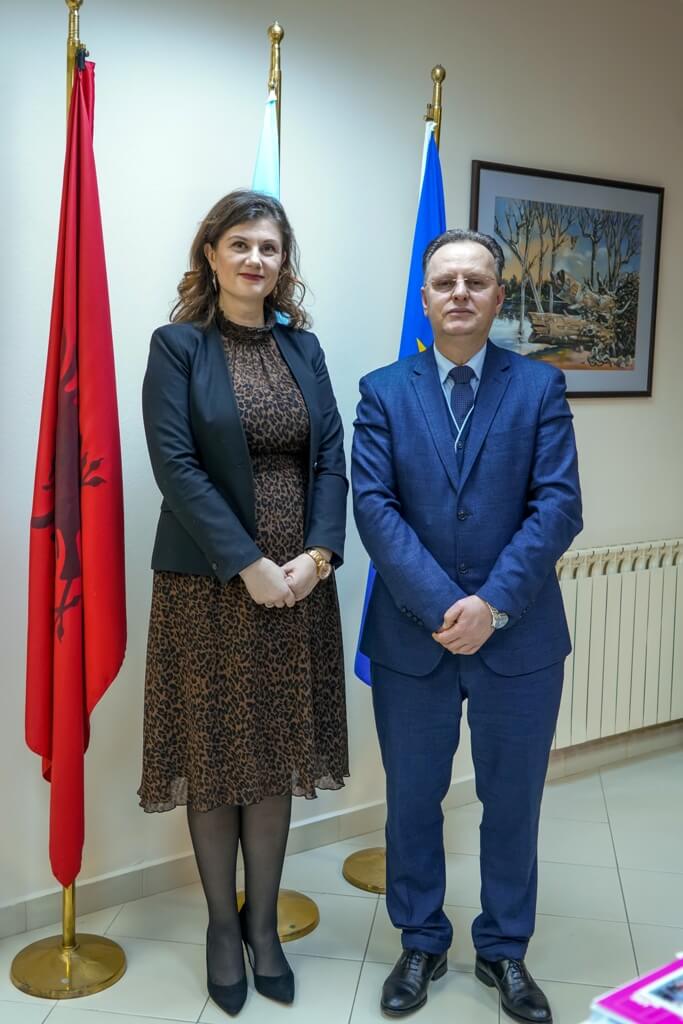 Rektori i Universitetit të Elbasanit, prof. dr. Skender Topi, takim me ambasadoren e Malit të Zi në Shqipëri, Uniel